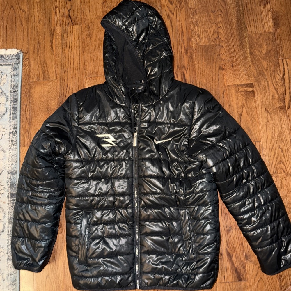 Nike Youth Big Kid Puffer Coat L (12-13 Years) Black Hooded Zip Swoosh Puffer